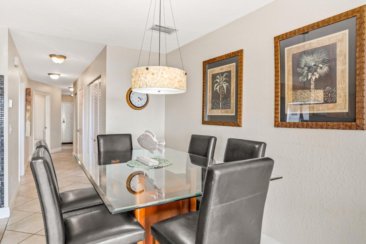 Palms Of Treasure Island 405 Apartment St. Pete Beach Exterior photo